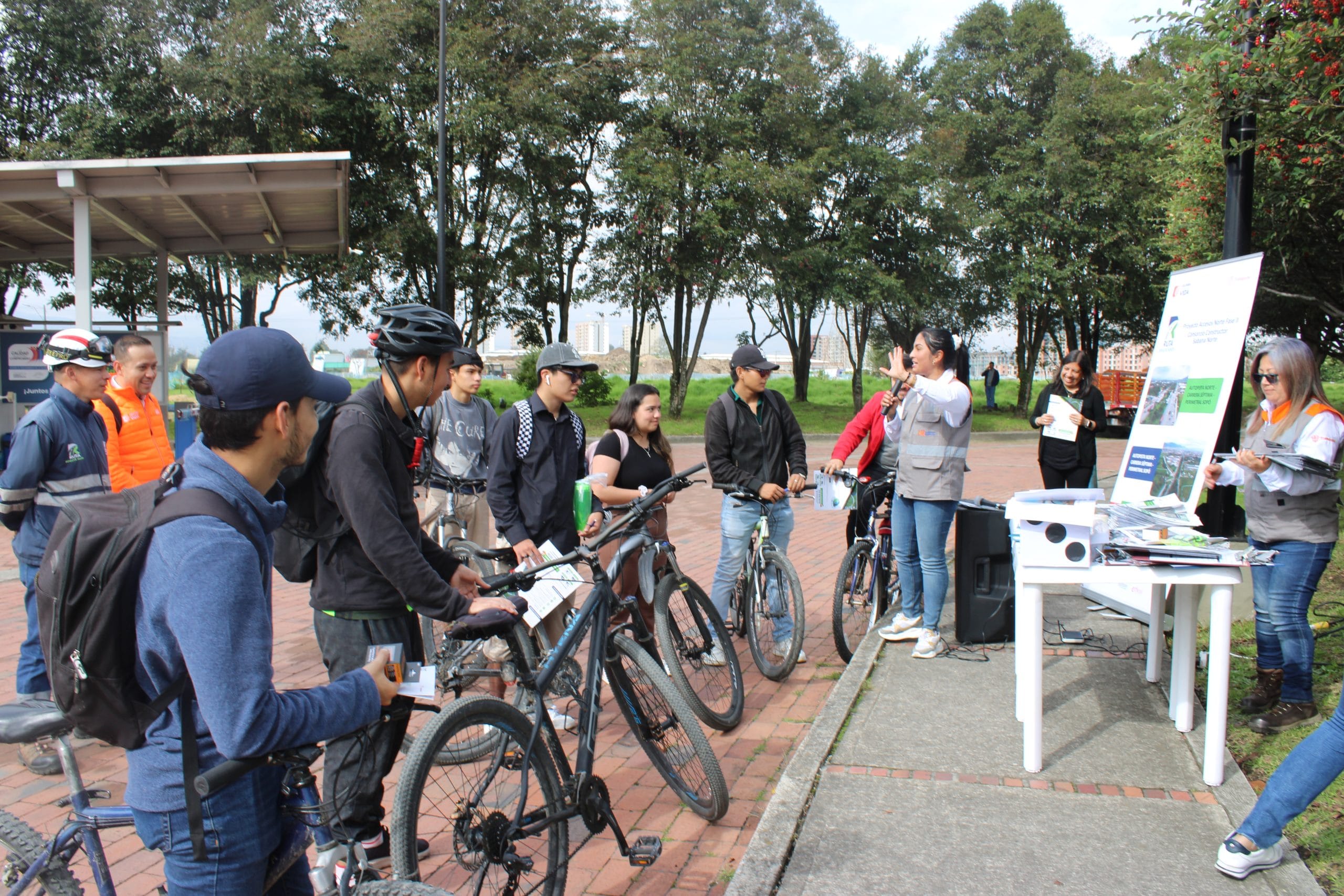 Campaña de Cultura Vial - Ciclistas Esc. Ingeniería