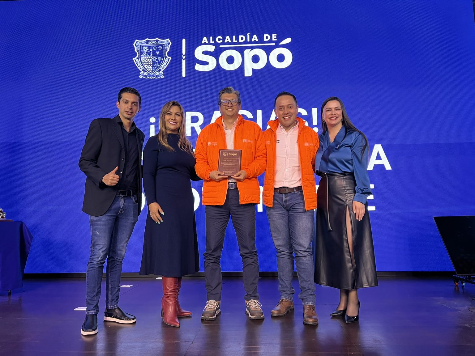 Entrega de premio Sec Desarrollo Económico Sopó