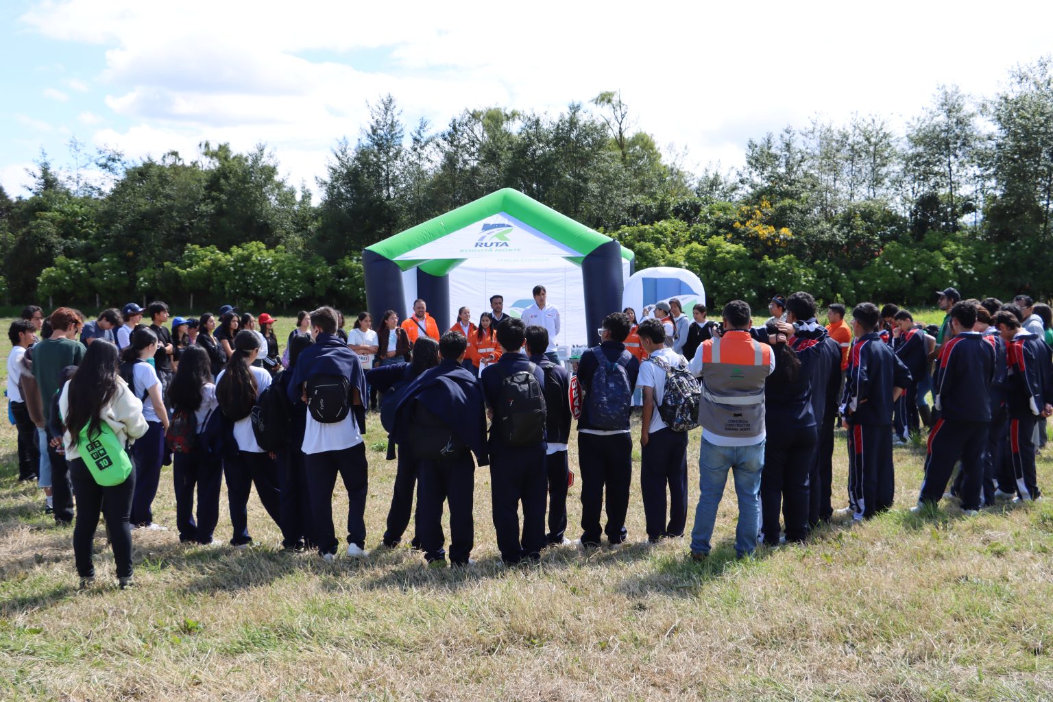 FOTOS JORNADA DE SIEMBRA HACIENDA LAS MERCEDES - (80)